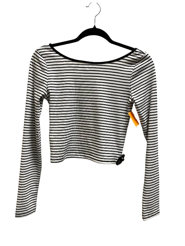 women's tops with cold-shoulder cuts and lace detailingTop Long Sleeve By Clothes Mentor In Striped Pattern, Size: M