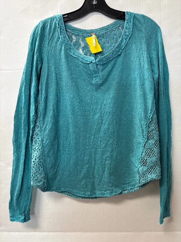 women's tops with built-in brasTop Long Sleeve By Free People In Teal, Size: Xs