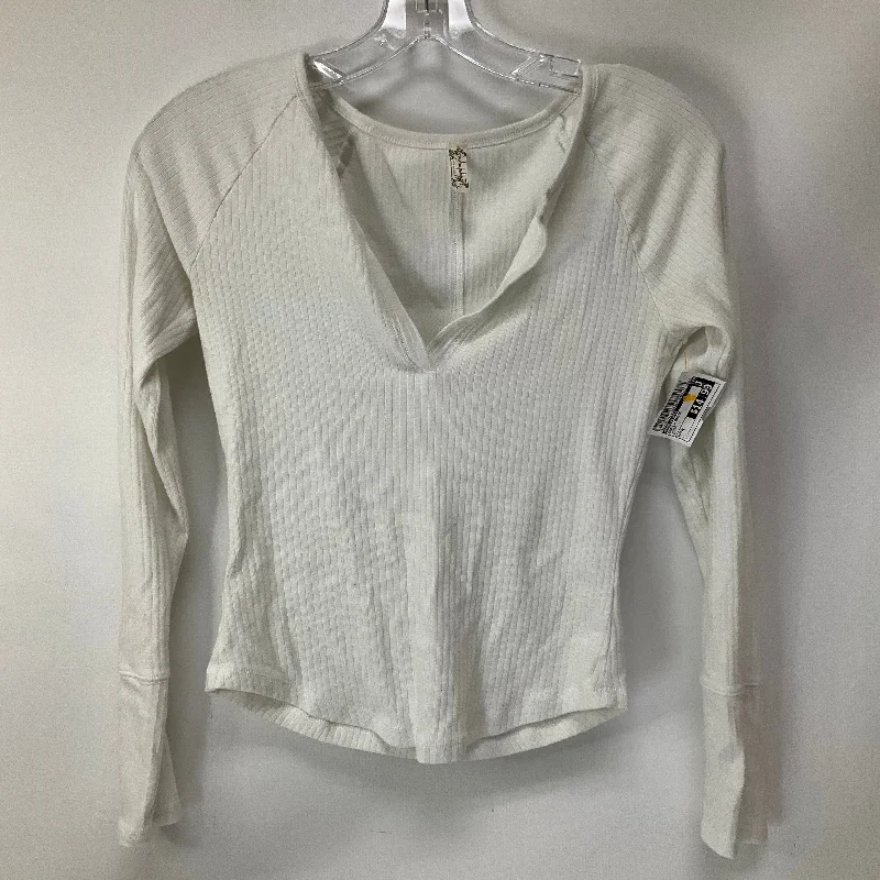 women's tops for those who refuse to compromise on styleTop Long Sleeve Basic By Free People In White, Size: M