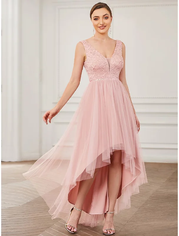 women's versatile dressesA-Line Bridesmaid Dress V Neck Sleeveless Elegant Short / Mini Lace / Tulle with Draping