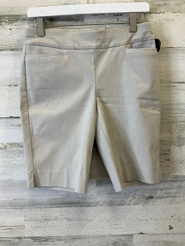 women's linen shortsTan Shorts Chicos, Size 2