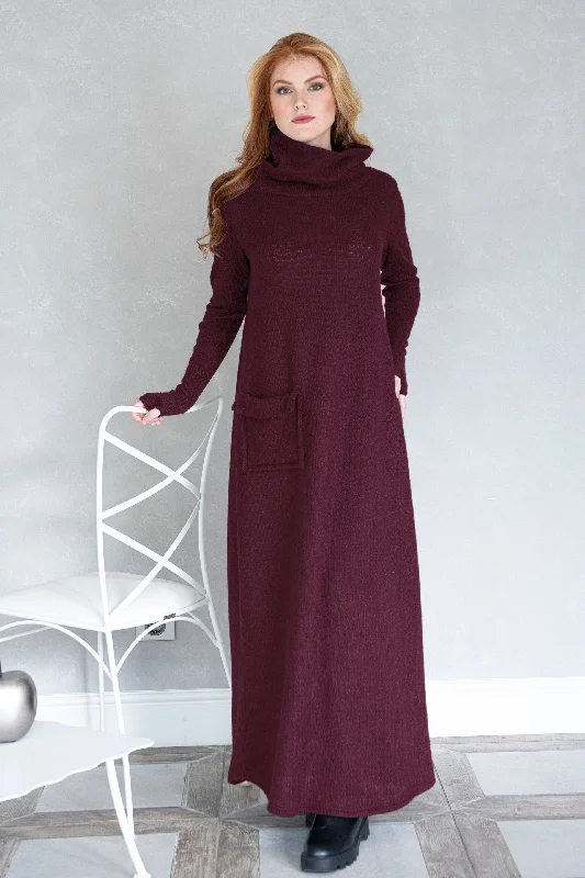 women's empire-line dressesMaxi Sweater Dress with Pockets