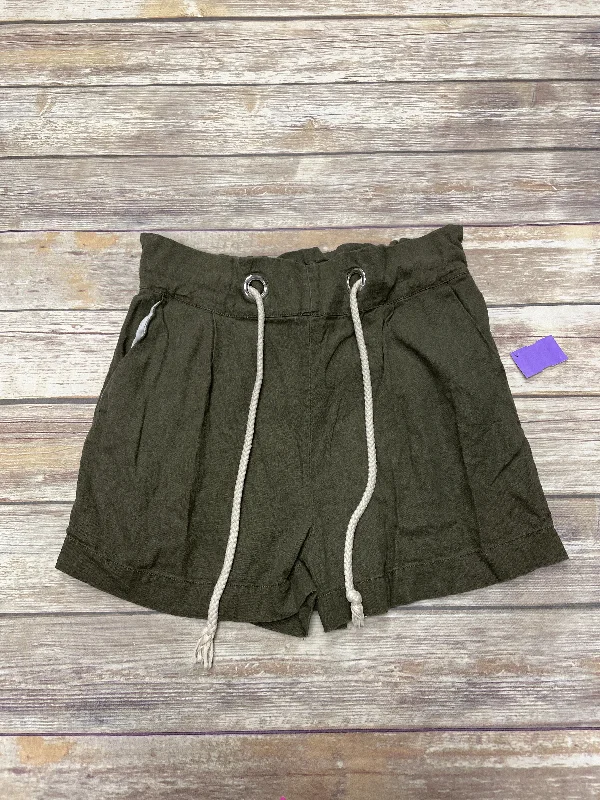 women's lightweight shortsGreen Shorts Ci Sono, Size Xl