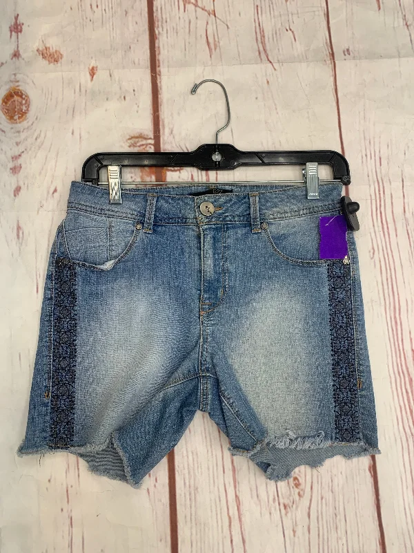 women's stretch shortsDenim Shorts 1822 Denim, Size 8