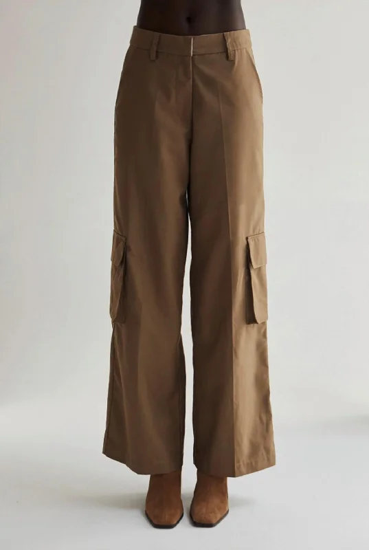 women's warm pantsWomen's Gwen Cargo Trousers In Brown