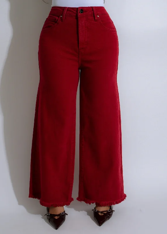 Flutter-Sleeve DressSable Flare Jeans Red