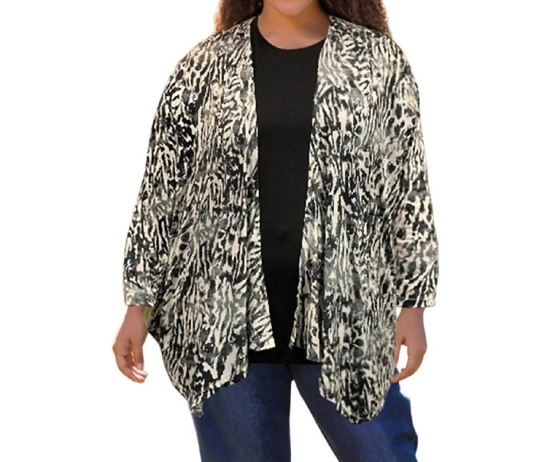 Fashionable Funky Hooded Cashmere SweatersLong Sleeve Draped Cardigan - Plus In Black/white Leopard