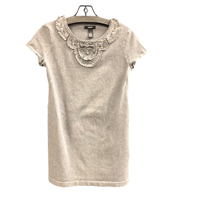 women's tops for those who believe in expressing their individuality through fashionTop Short Sleeve By Alfani In Grey, Size: S