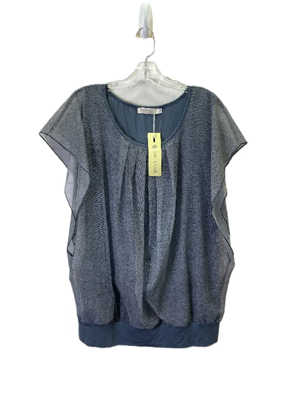 women's tops for those who want to wear pieces that are both functional and fashionableTop Short Sleeve By BaishengGT In Grey, Size: Xl