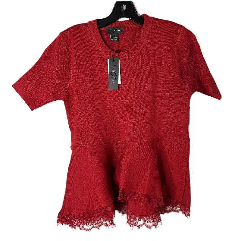 women's tops for those who prefer classic over trendy stylesTop Short Sleeve By Gracia In Red, Size: L