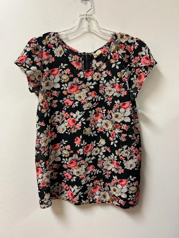 women's tops for those who love to shop for unique findsTop Short Sleeve By Japna In Floral Print, Size: L