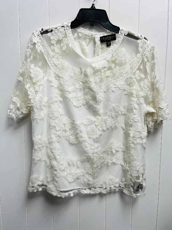 women's tops for those who want to elevate their everyday wear with chic and elegant piecesTop Short Sleeve By Laundry In White, Size: Xl