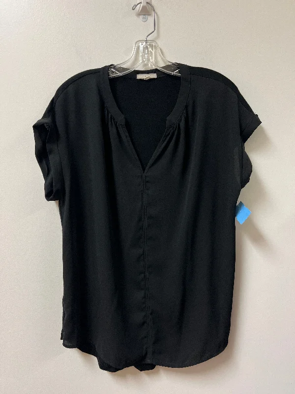 women's tops for those who want to show off their figure in a flattering wayTop Short Sleeve By Pleione In Black, Size: M