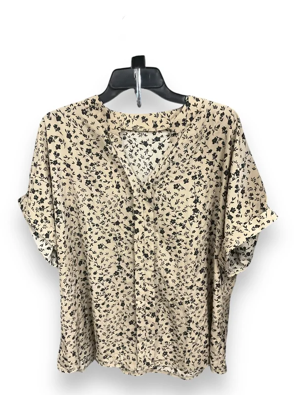 women's tops for date nightsTop Short Sleeve By Shein In Floral Print, Size: 2x