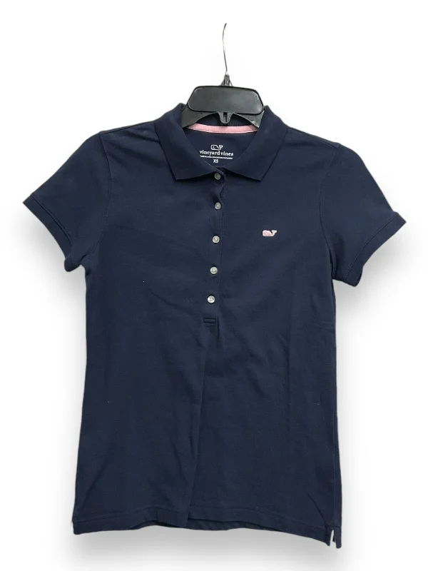 women's tops for those who want to add a touch of elegance and sophistication to their everyday wearTop Short Sleeve By Vineyard Vines In Navy, Size: Xs